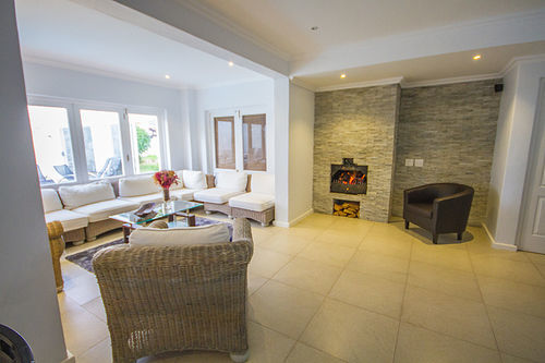 Abington Manor