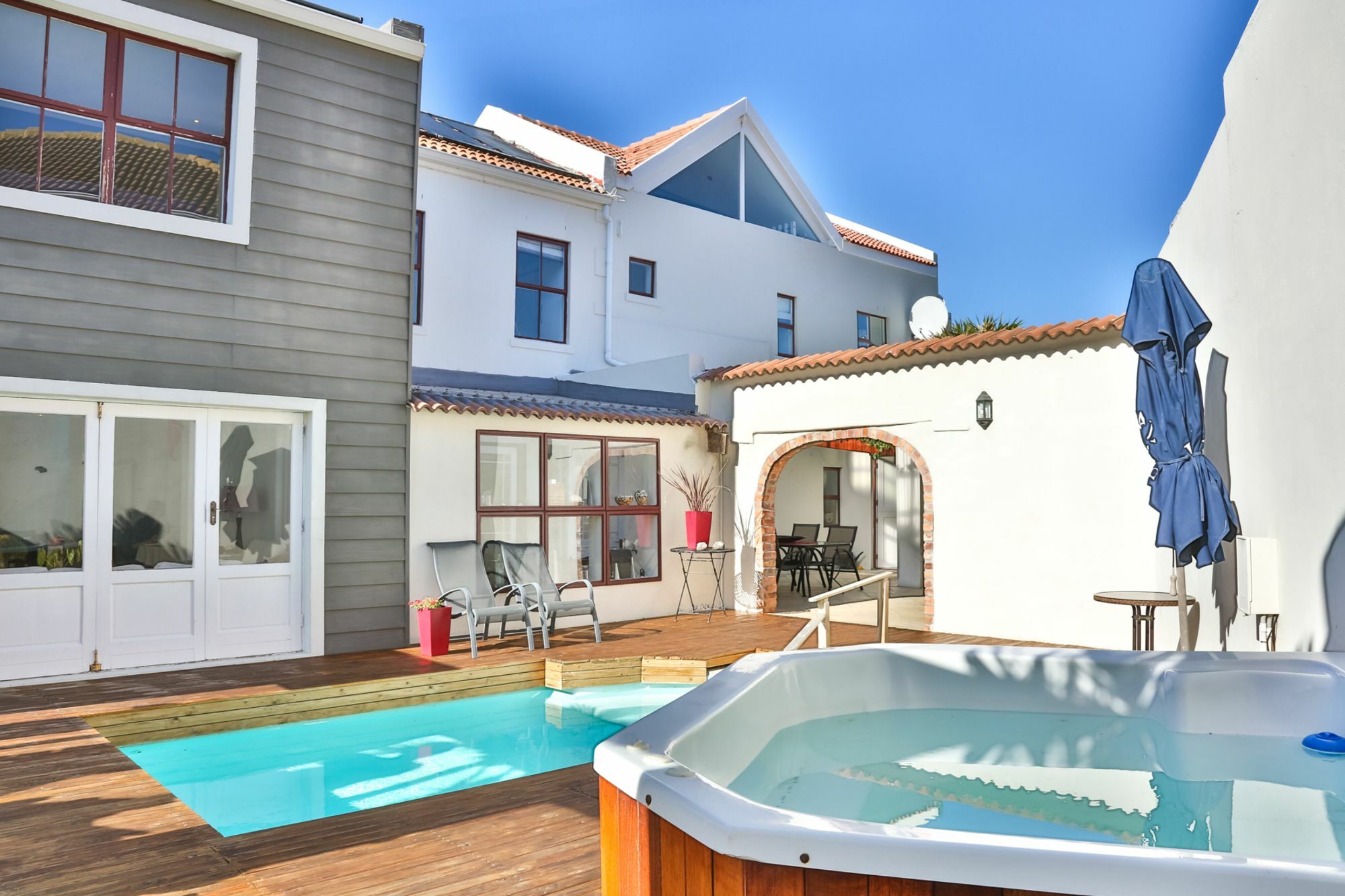 Abington Manor Guest house 4*